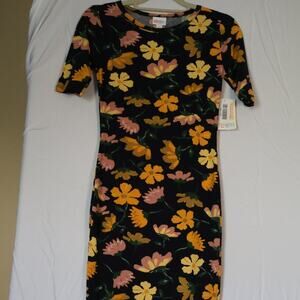 NWT XXS Black with Yellow Flowers Bodycon Dress